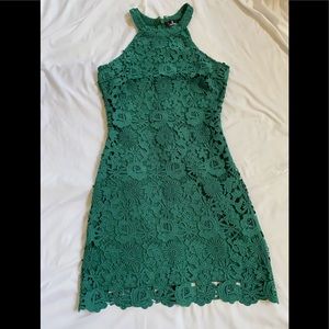 Lulus lace knee dress  size S